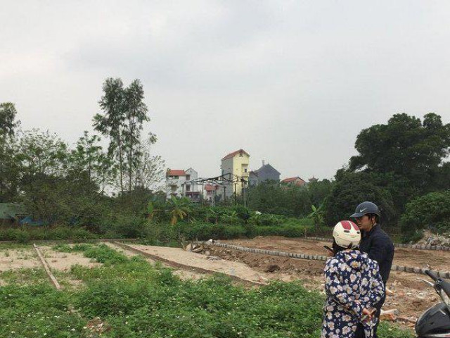 Kinh doanh - Vì sao "cơn sốt" đất đầu năm 2021 bất ngờ "hạ nhiệt"?