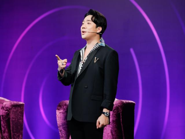 Giải trí - Trấn Thành nằng nặc đòi "đuổi" thí sinh về khi vừa diễn xong