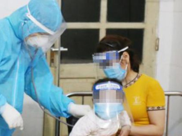 Tin tức trong ngày - Mẹ của bé 2 tuổi dương tính với SARS-CoV-2