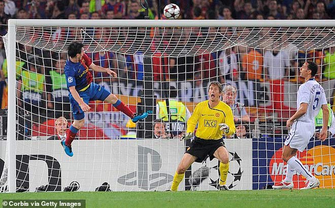 Barca nguy cơ bị cấm dự Cúp C1, vẫn sắp "trói chân" được Messi - 3