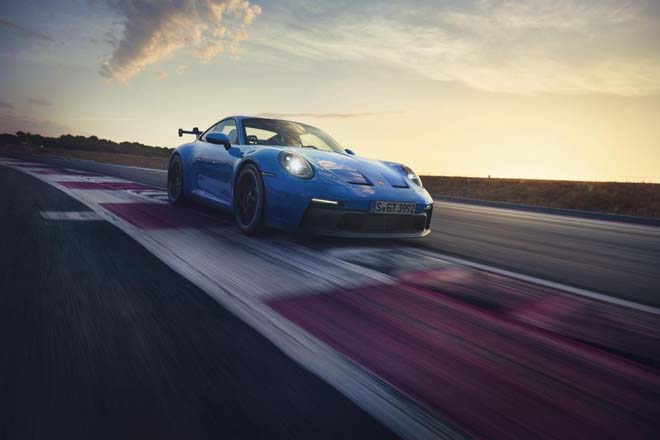 Porsche 911 GT3 2022 ra mắt, chào giá các đại gia từ 13,2 tỷ đồng - 4