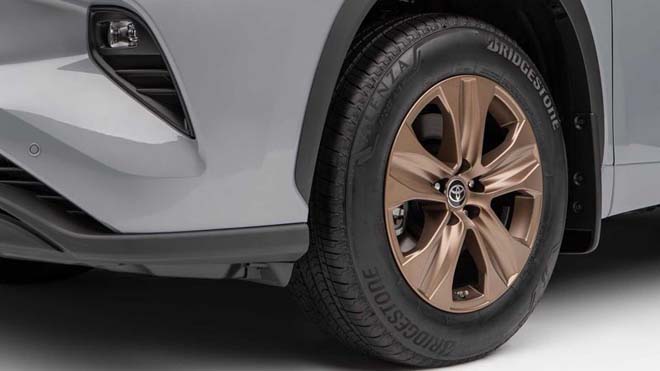 Ra mắt Toyota Highlander 2022 phiên bản đặc biệt với 2 tùy chọn hệ dẫn động - 6