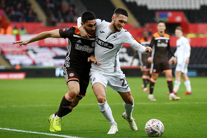 Trực tiếp bóng đá trận đắt nhất thế giới Brentford - Swansea: Sẵn sàng đôi công lấy vé Ngoại hạng Anh - 9