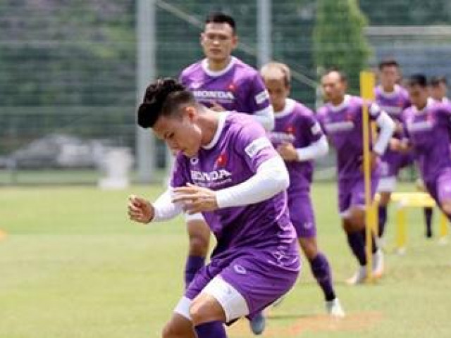 Bóng đá - Vì sao thầy Park chọn Quang Hải ở tuyến giữa?