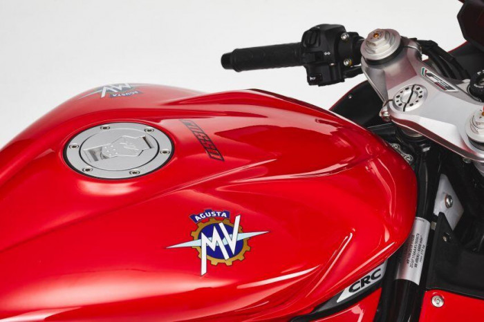 Ra mắt mô tô thể thao MV Agusta F3 Rosso 2021 với áo choàng đỏ rực - 20