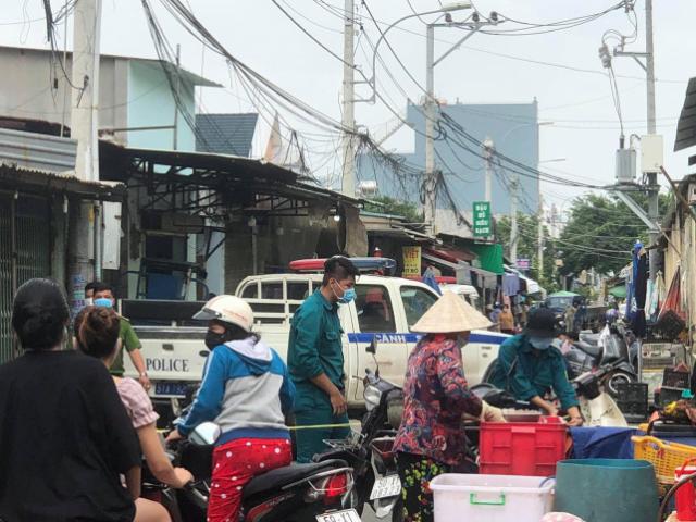 Tin tức trong ngày - Tin tức 24h qua: Camera ghi lại hình ảnh người đàn ông tưới xăng đốt nhà, đôi vợ chồng nguy kịch