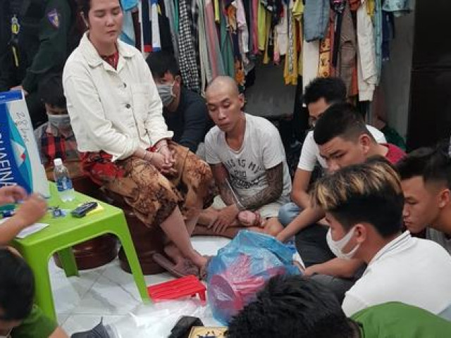 Pháp luật - CLIP: Phú Quốc và An Giang tạm  giữ nhiều “quý bà” làm liều giữa mùa dịch