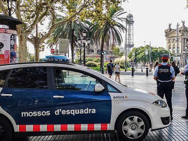 Phi thường - kỳ quặc - Khai bị quấy rối, nhân viên quán bar cắt "của quý" của sếp