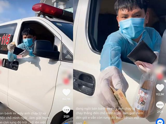 Bạn trẻ - Cuộc sống - Chủ quán giật thót vì xe cứu thương đỗ ngay trước cửa, việc làm sau đó khiến ai cũng xúc động