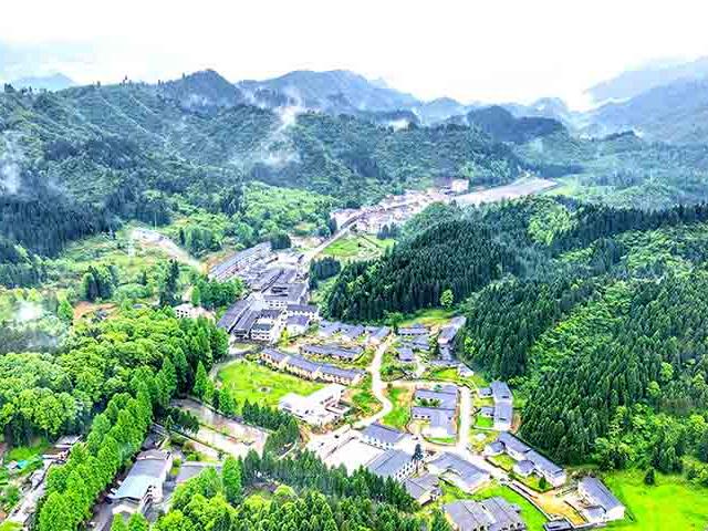 Du lịch - Khu nghỉ mát được ví như “Xứ sở thần tiên đẹp nhất Trung Quốc”