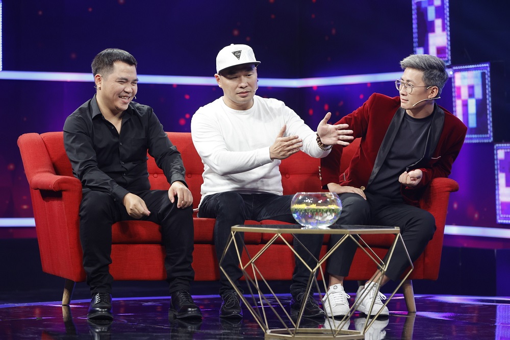 Các thành viên nhóm nhạc MTV “bóc phốt” nhau trên sóng truyền hình - 6