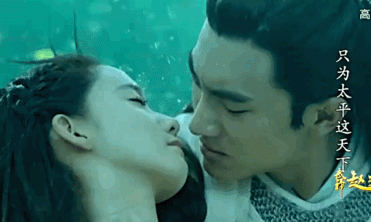 1001 cảnh hôn kỳ quặc, khó hiểu nhất trong phim Trung Quốc "lừa đẹp" khán giả - 11