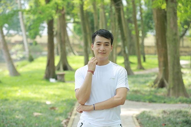 Thầy Hoàng Xuân Phú - Giảng viên yoga trị liệu - Đồng sáng lập Học viện Yoga Kids Việt Nam GYS 