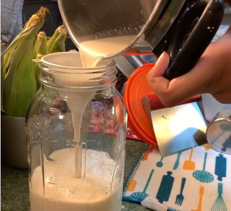 Cách làm sữa hạnh nhân cực đơn giản tại nhà - 6