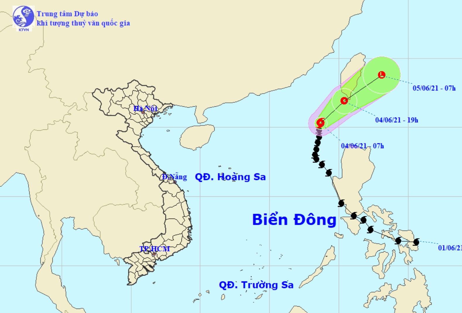 Vị trí và hướng di chuyển tiếp theo của bão số 1 Choi-wan. Ảnh Trung tâm Dự báo KTTVQG
