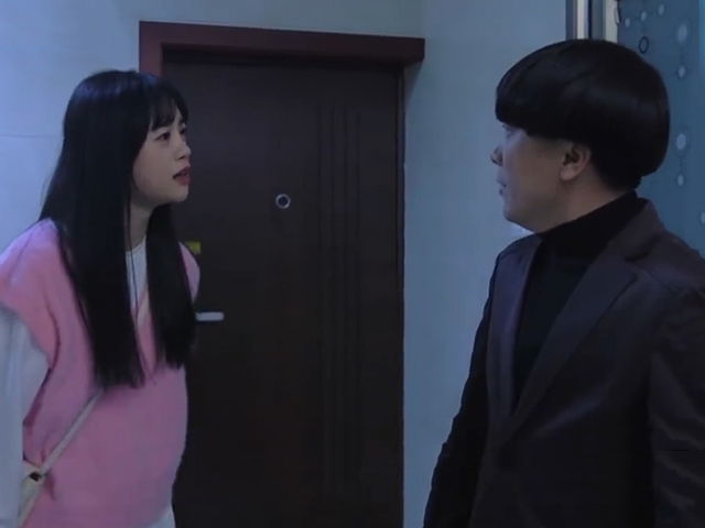 Cười 24H - Cô vợ hay ghen còn gặp phải anh chồng thích làm điều oái oăm