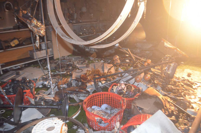 Quảng Ngãi: Cháy lớn khiến 4 người trong gia đình tử vong - 4