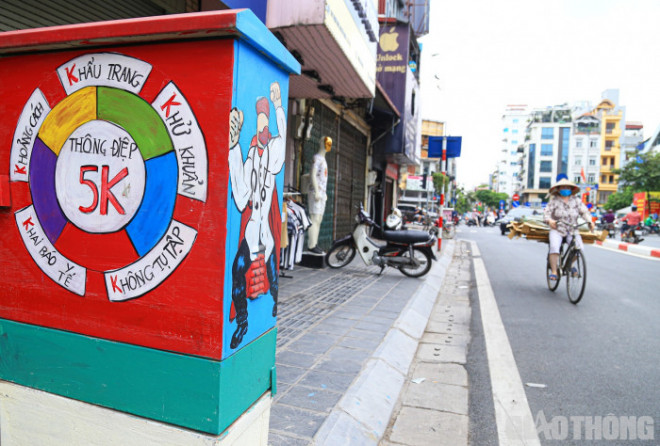 “Thông điệp 5K: Khẩu trang - Khử khuẩn - Khoảng cách - Không tụ tập - Khai báo y tế” được lan tỏa rộng rãi.