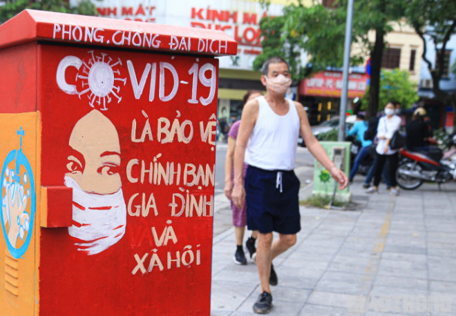 Theo chị Trần Linh Anh, Bí thư Đoàn Thanh niên phường Bách Khoa, quận Hai Bà Trưng (Hà Nội), việc vẽ tranh lên bốt điện vừa hạn chế được tình trạng dán tờ rơi, quảng cáo, vừa truyền tải thông điệp phòng chống dịch và sự đồng cảm với các y bác sĩ. Từ đó, người dân sẽ có ý thức hơn về tự bảo vệ bản thân như đeo khẩu trang, rửa tay sát khuẩn...