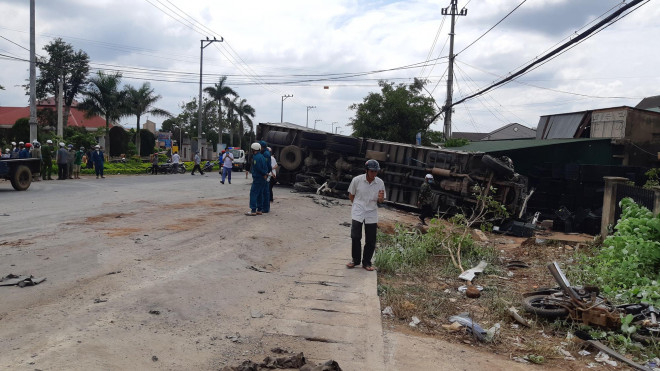 Nhân chứng kể lại giây phút kinh hoàng vụ tai nạn thảm khốc - 9