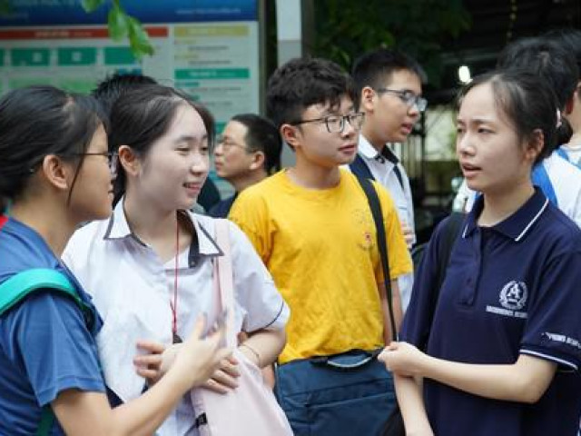 Giáo dục - du học - Những trường THPT chuyên nào tại Hà Nội tổ chức thi trùng ngày?