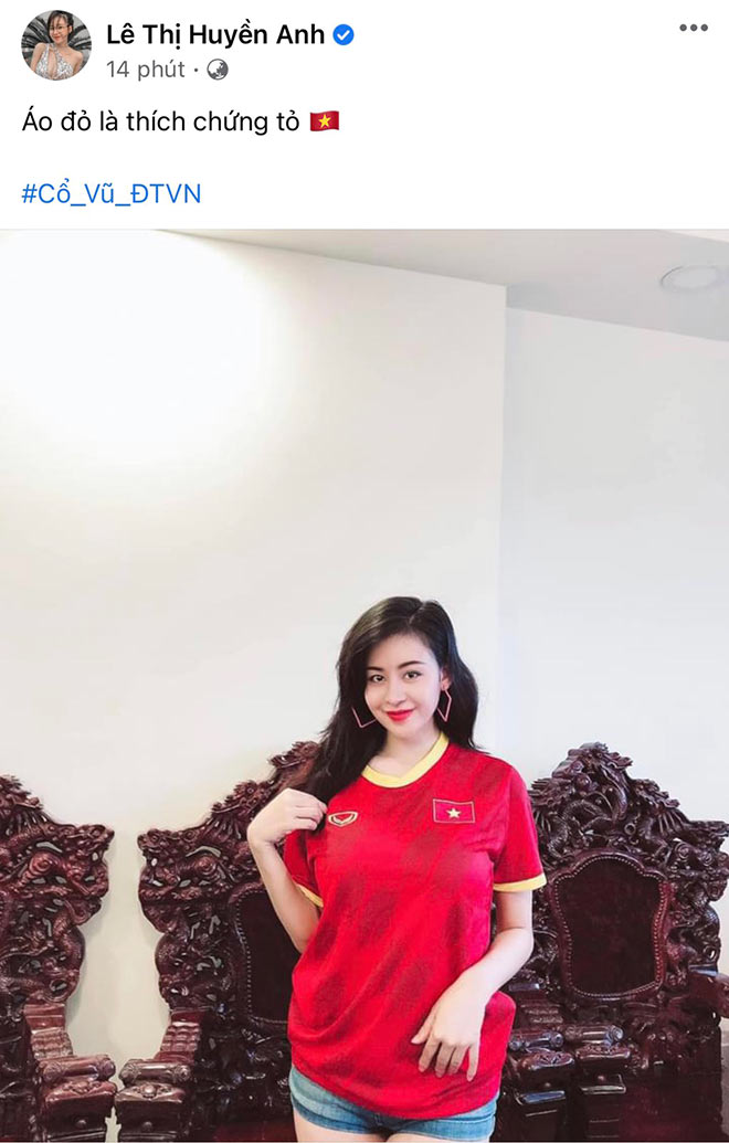 Bà Tưng, Gấm Kami cùng dàn hot girl dự đoán tỉ số trận VN - Indonesia - 3