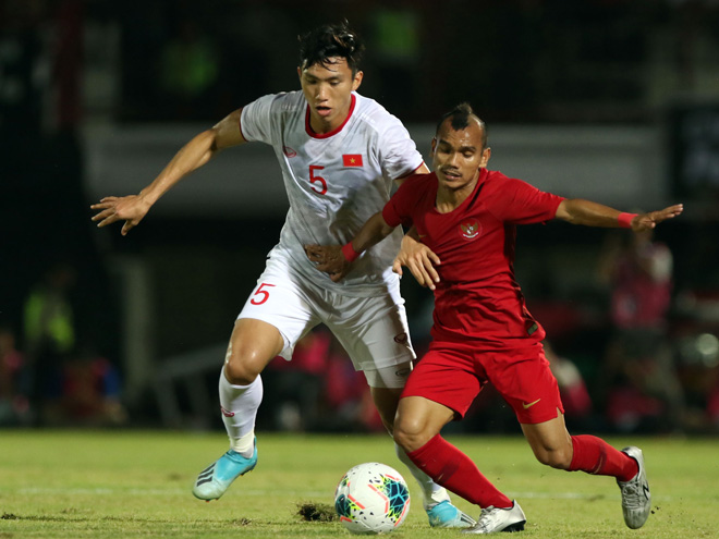ĐT Việt Nam thắng ĐT Indonesia 3-1 trong trận lượt đi