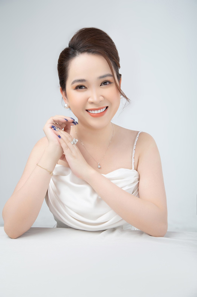 Hoa hậu Huyền Minh - Người phụ nữ tài sắc và trí tuệ vẹn toàn - 3