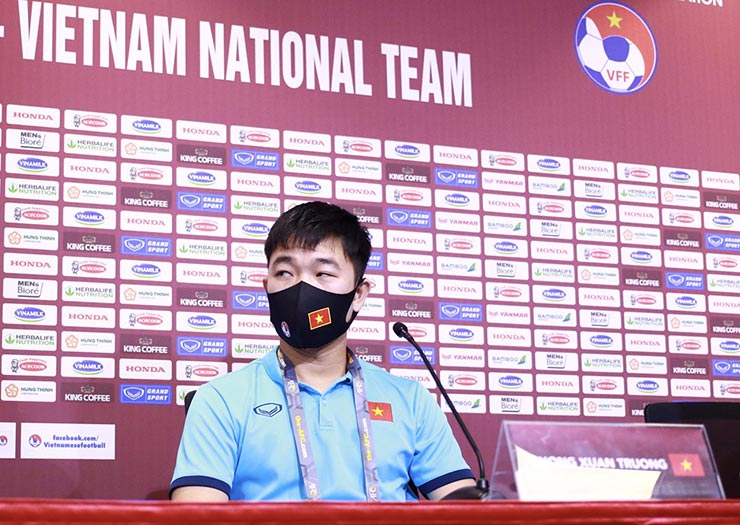 Trực tiếp họp báo ĐT Việt Nam đấu Malaysia: Thầy Park & Xuân Trường không sợ dàn nhập tịch của Malaysia - 3