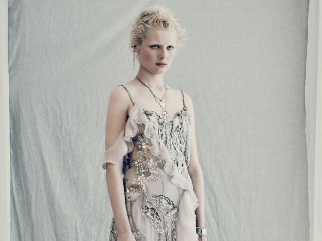 Thời trang - Alexander McQueen hòa mình với thiên nhiên trong bộ sưu tập mới nhất