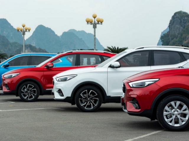 Thị trường - Tiêu dùng - "Bão giảm giá" ô tô, có mẫu giảm tới 200 triệu đồng