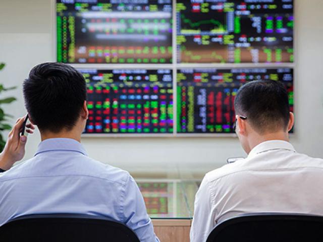 Kinh doanh - "Bó chân" dòng tiền người chơi, nhà cái sân chơi nóng bị thanh tra "sờ gáy"