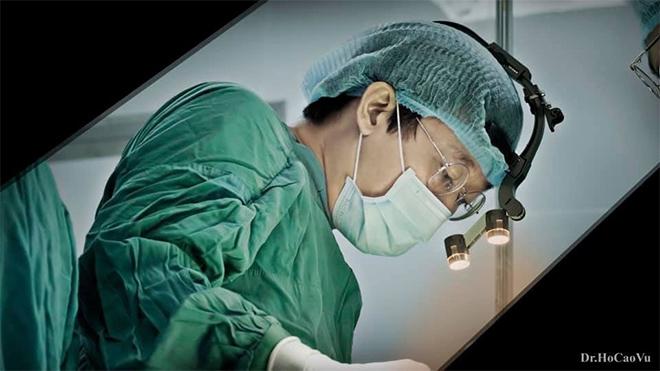 Nâng ngực “3 không”: Không đau, không chảy máu, không cần đặt ống dẫn lưu - 2