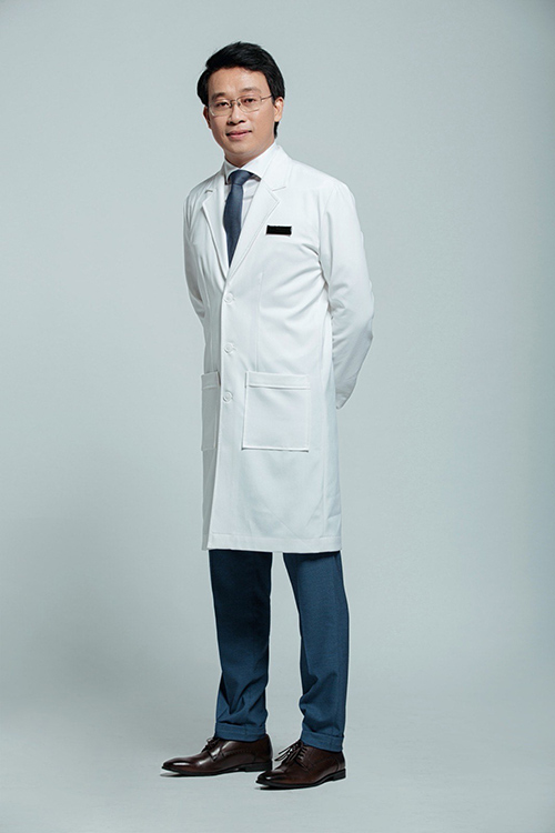 Nâng ngực “3 không”: Không đau, không chảy máu, không cần đặt ống dẫn lưu - 3