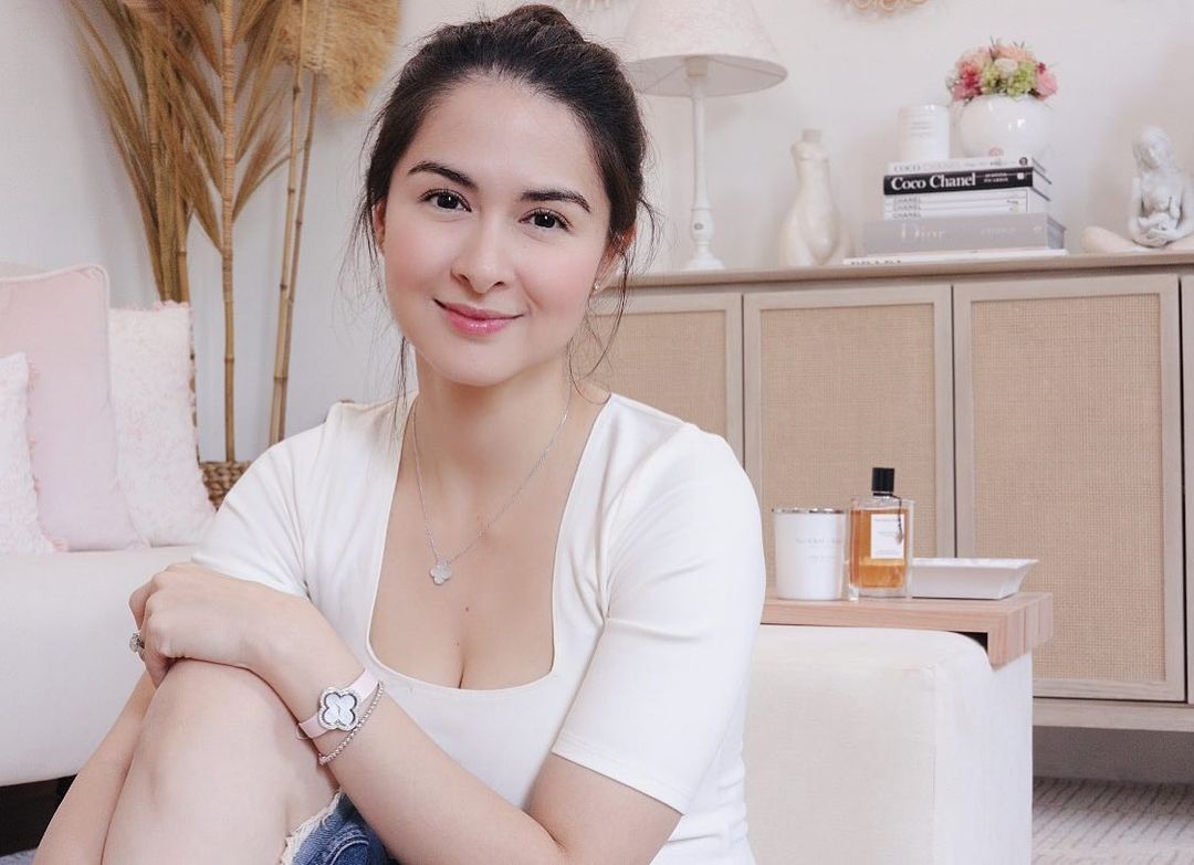 "Người đàn bà đẹp nhất Philippines" lộ gương mặt thật không son phấn gây ngỡ ngàng - 5