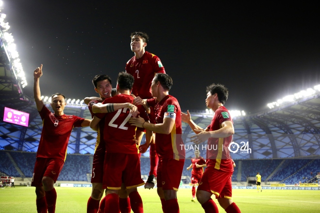 ĐT Việt Nam vươn lên hạng 90 FIFA sau trận thắng Malaysia
