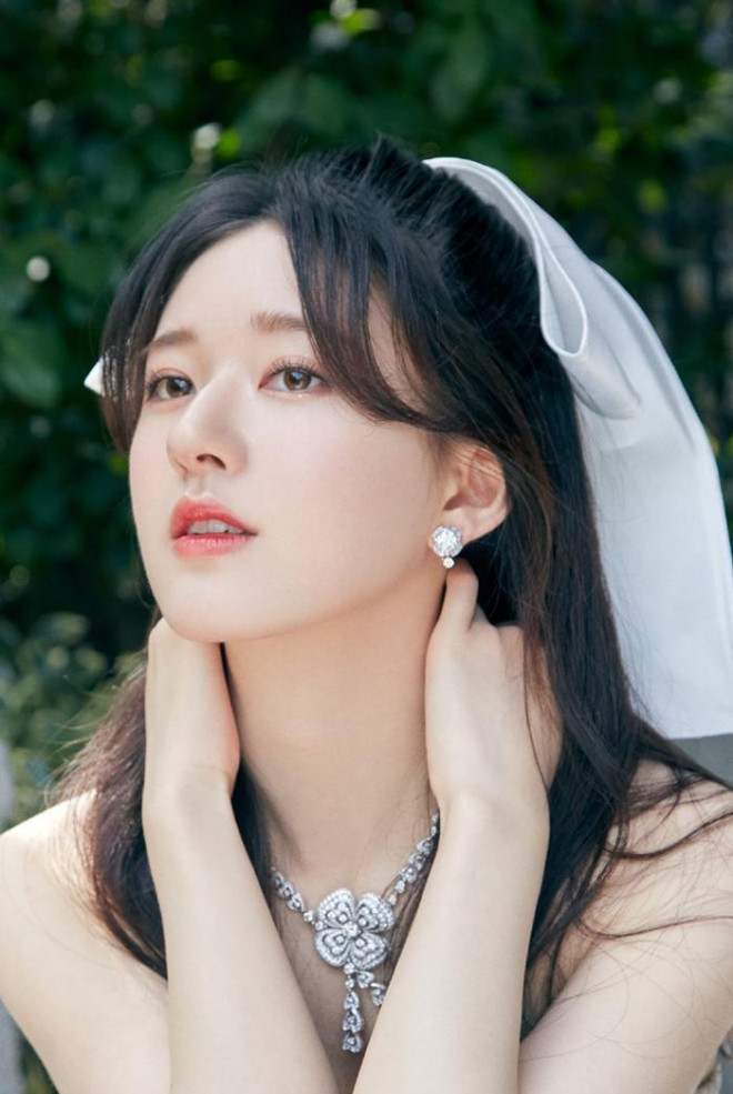 Triệu Lộ Tư khiến netizen không ngừng xuýt xoa với tạo hình công chúa Disney đẹp như mơ - 5