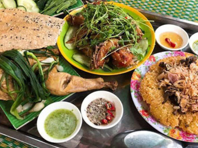 Ẩm thực - Độc đáo con đường "gà chỉ"