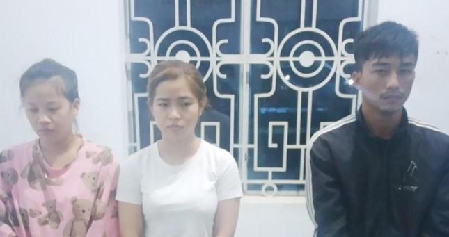 Mai, Út và Một tại cơ quan công an