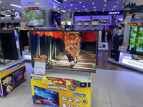 Nhiều chương trình ưu đãi dành cho mặt hàng tivi mùa Euro