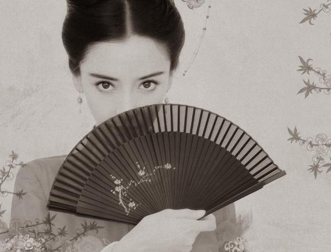 Mê mẩn tạo hình cổ trang với sắc đỏ của AngelaBaby giữa loạt ồn ào đời tư - 13