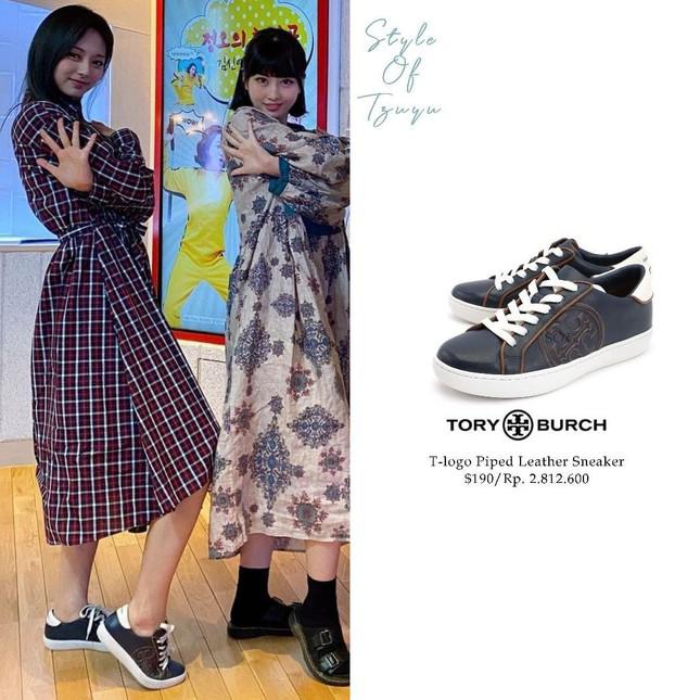 Xinh đẹp nhất nhì K-Pop nhưng Tzuyu (TWICE) thường xuyên bị "dìm dáng" vì chọn nhầm váy áo - 4