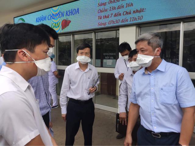 Sức khỏe đời sống - Dịch COVID-19 tại TP.HCM diễn biến phức tạp, Bộ Y tế thành lập Bộ phận thường trực đặc biệt