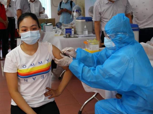Sức khỏe đời sống - Bộ Y tế yêu cầu đẩy nhanh tiến độ tiêm vắc-xin phòng COVID-19