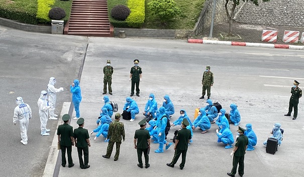 Trước khi bị trục xuất về nước, các đối tượng này đã được kiểm tra y tế và hoàn thành thời gian cách ly tại khu cách ly tập trung