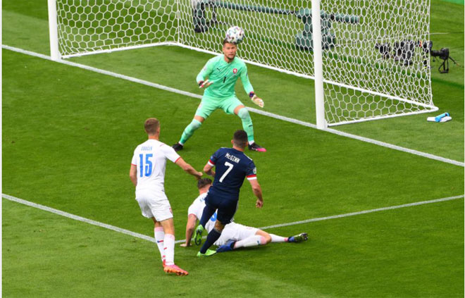 Trực tiếp bóng đá Scotland - CH Séc: Ghi công người hùng Patrik Schick (EURO 2020) (Hết giờ) - 2