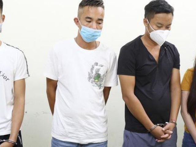 Pháp luật - Nhóm nam nữ thuê phòng nghỉ bay lắc, đang phê thì bị bắt quả tang