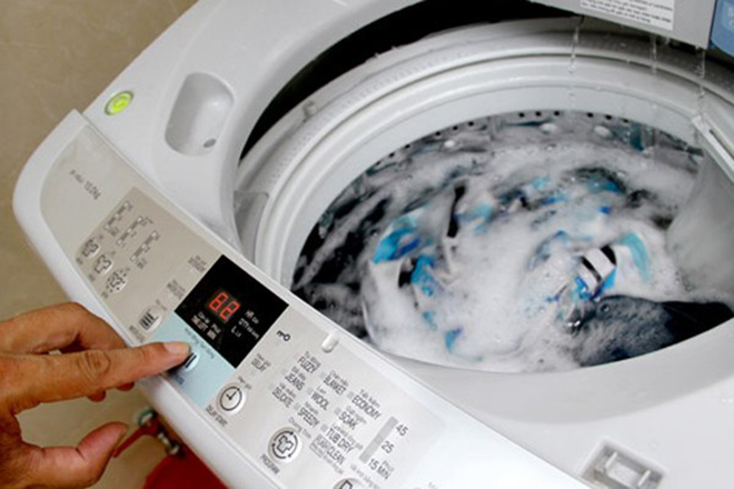 Những mẹo giúp loại bỏ mùi hôi khó chịu trong máy giặt - 4
