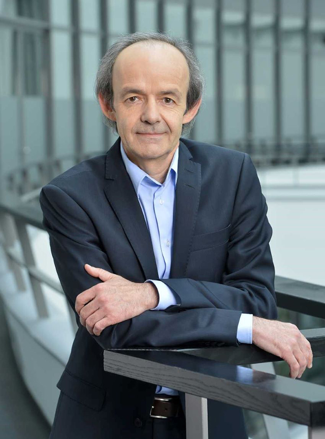ông Ulrich Kranz - cựu giám đốc điều hành của BMW