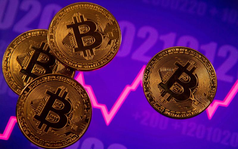 Tăng như lên đồng, bitcoin đã vượt mốc 40.000 USD